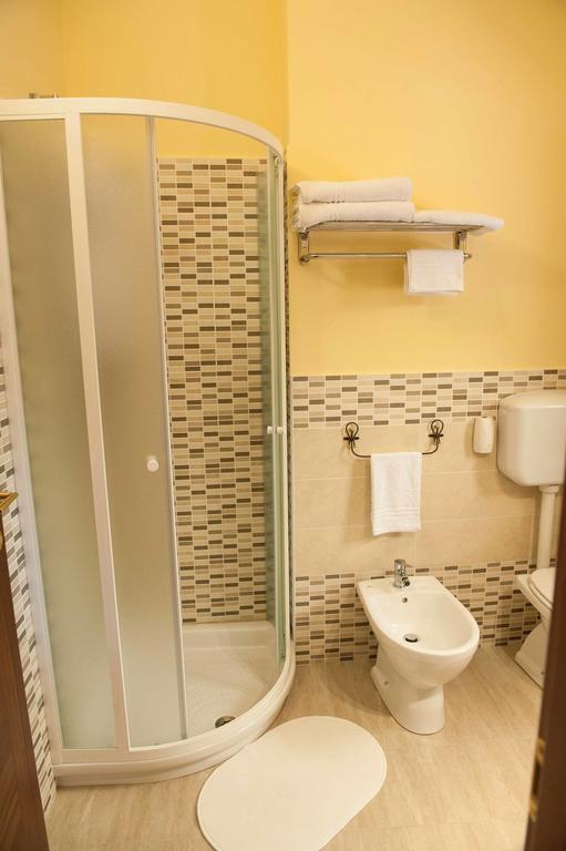 B&B Da Sabrina Сан-Теодоро Номер фото