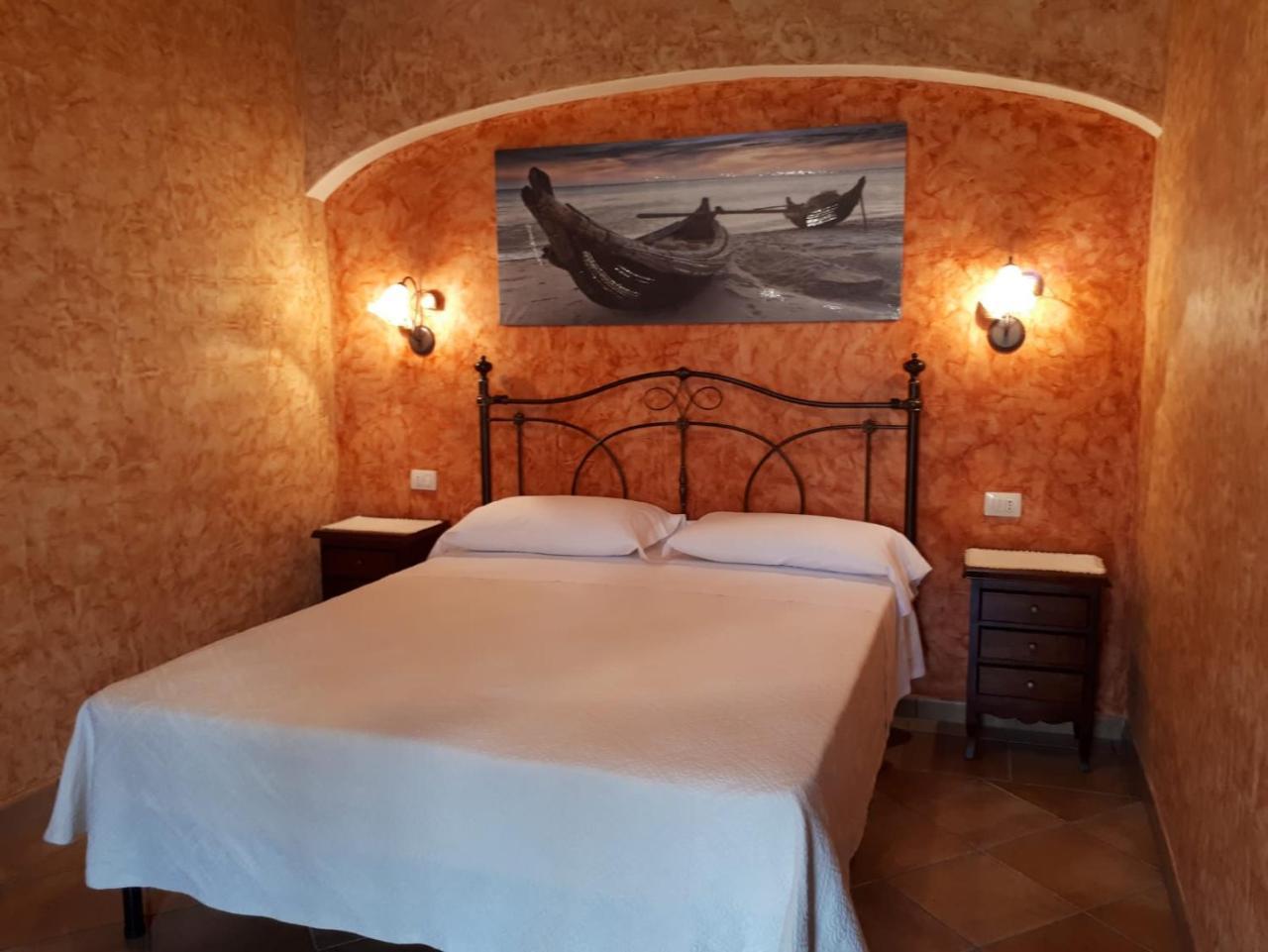 B&B Da Sabrina Сан-Теодоро Экстерьер фото